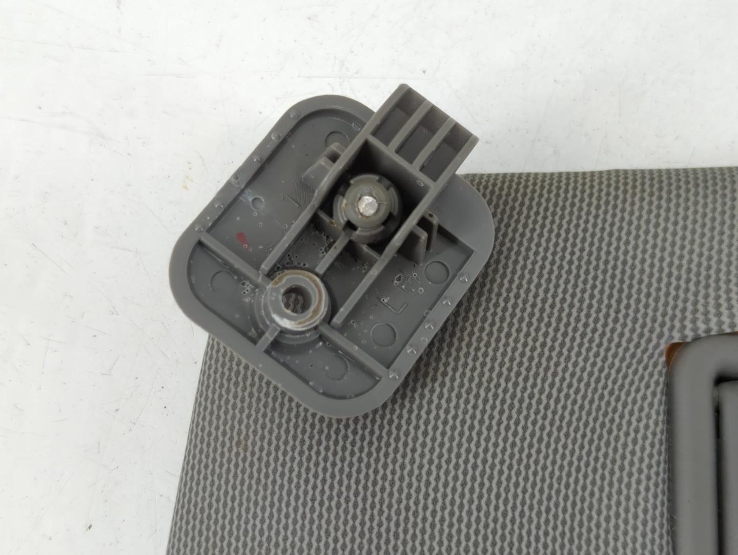 2004-2008 Suzuki Forenza Sun Visor Shade Replacement Driver Left Mirror Fits Fits 2004 2005 2006 2007 2008 OEM Used Auto Par