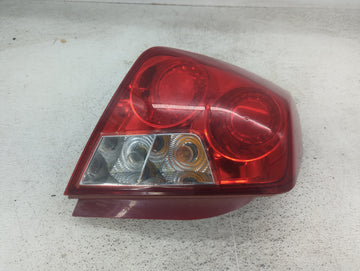 2004-2008 Suzuki Forenza Tail Light Assembly Driver Left OEM P/N:0301-12000002 Fits Fits 2004 2005 2006 2007 2008 OEM Used A