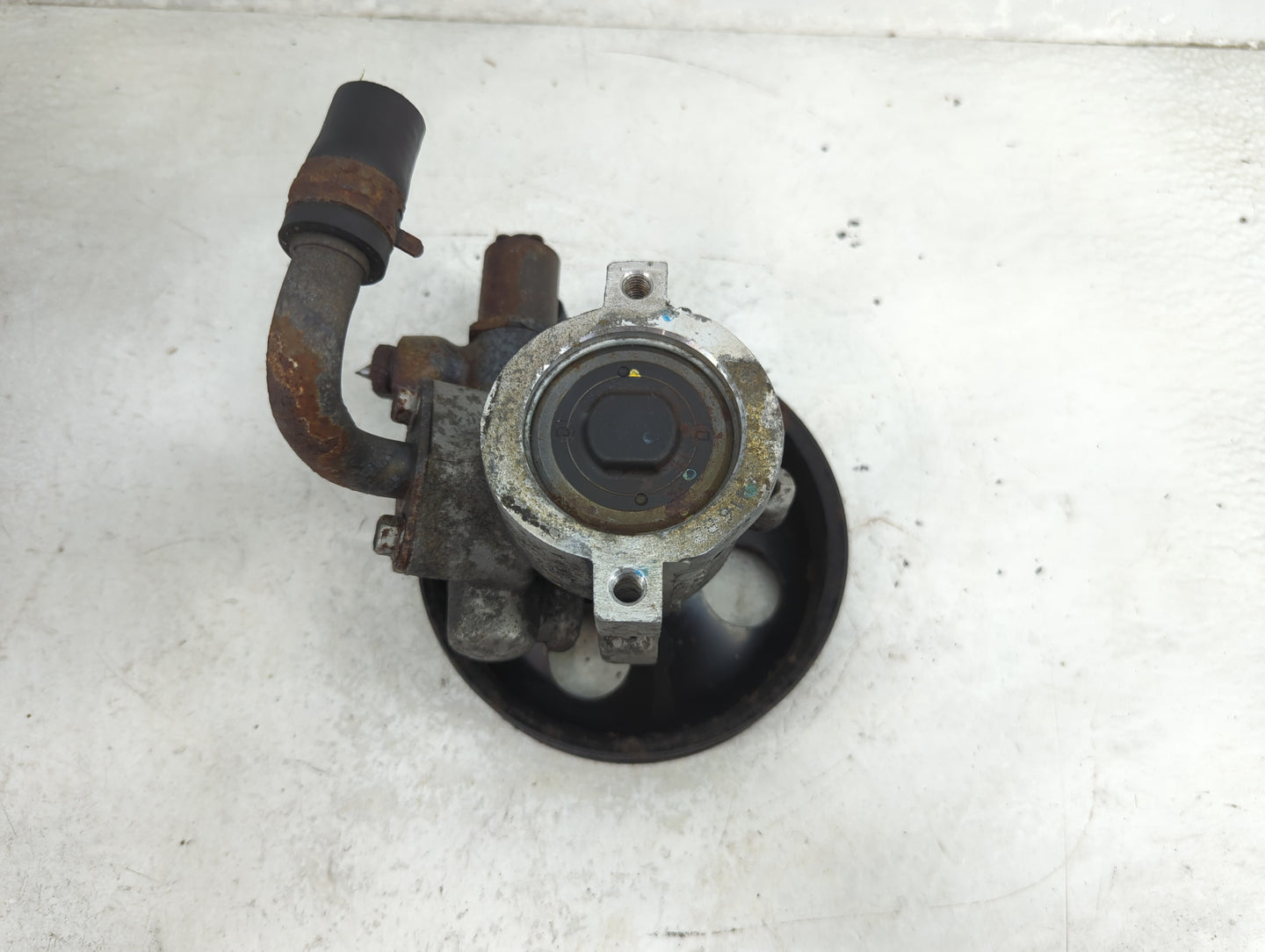 2004-2008 Suzuki Forenza Power Steering Column Pump Oem 1466954 - Oemusedautoparts1.com