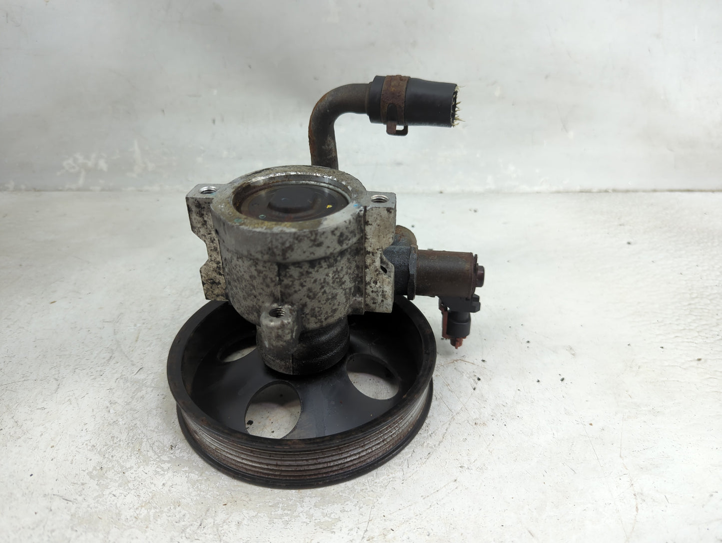 2004-2008 Suzuki Forenza Power Steering Column Pump Oem 1466954 - Oemusedautoparts1.com