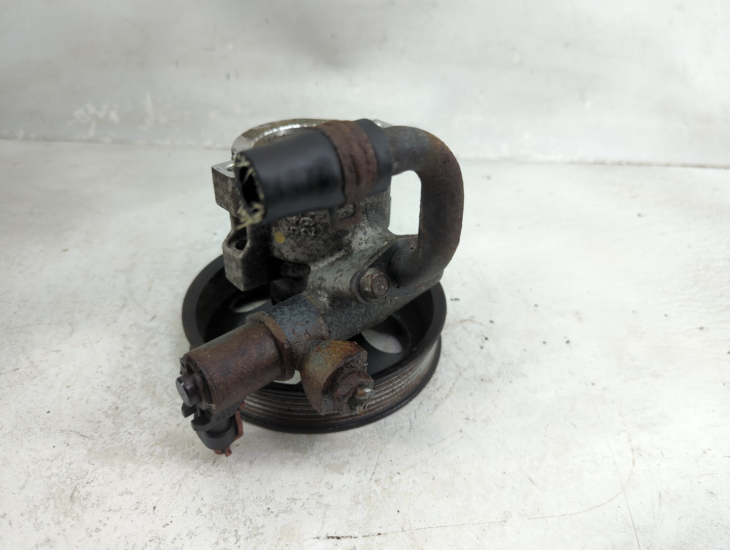 2004-2008 Suzuki Forenza Power Steering Column Pump Oem 1466954 - Oemusedautoparts1.com
