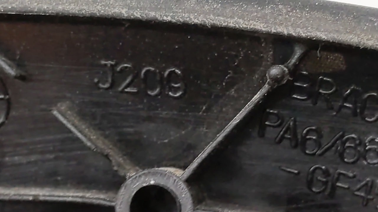 2004-2008 Suzuki Forenza Driver Side View Mirror - Left Door Mirror OEM Used - Oemusedautoparts1.com