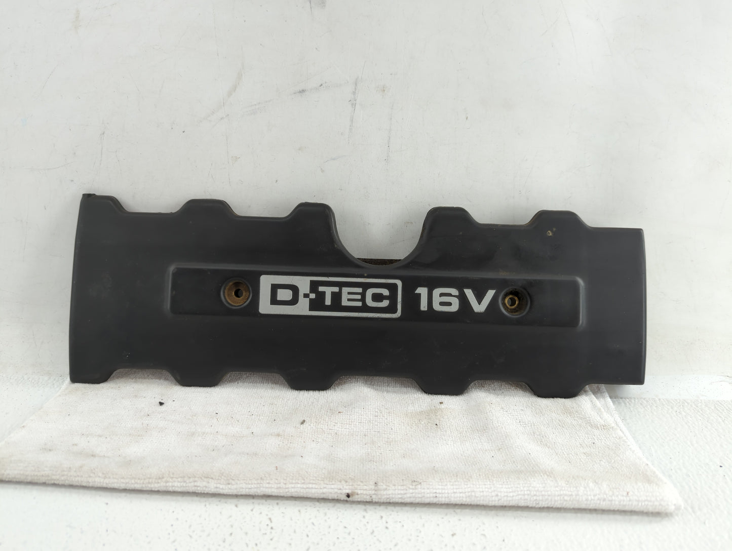 2006 Suzuki Forenza Engine Cover - Oemusedautoparts1.com