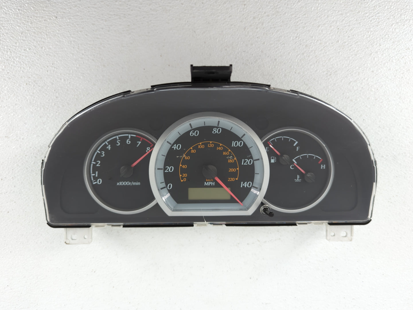 2004-2006 Suzuki Forenza Instrument Cluster Speedometer Gauges P/N:96430961 Fits Fits 2004 2005 2006 OEM Used Auto Parts - O
