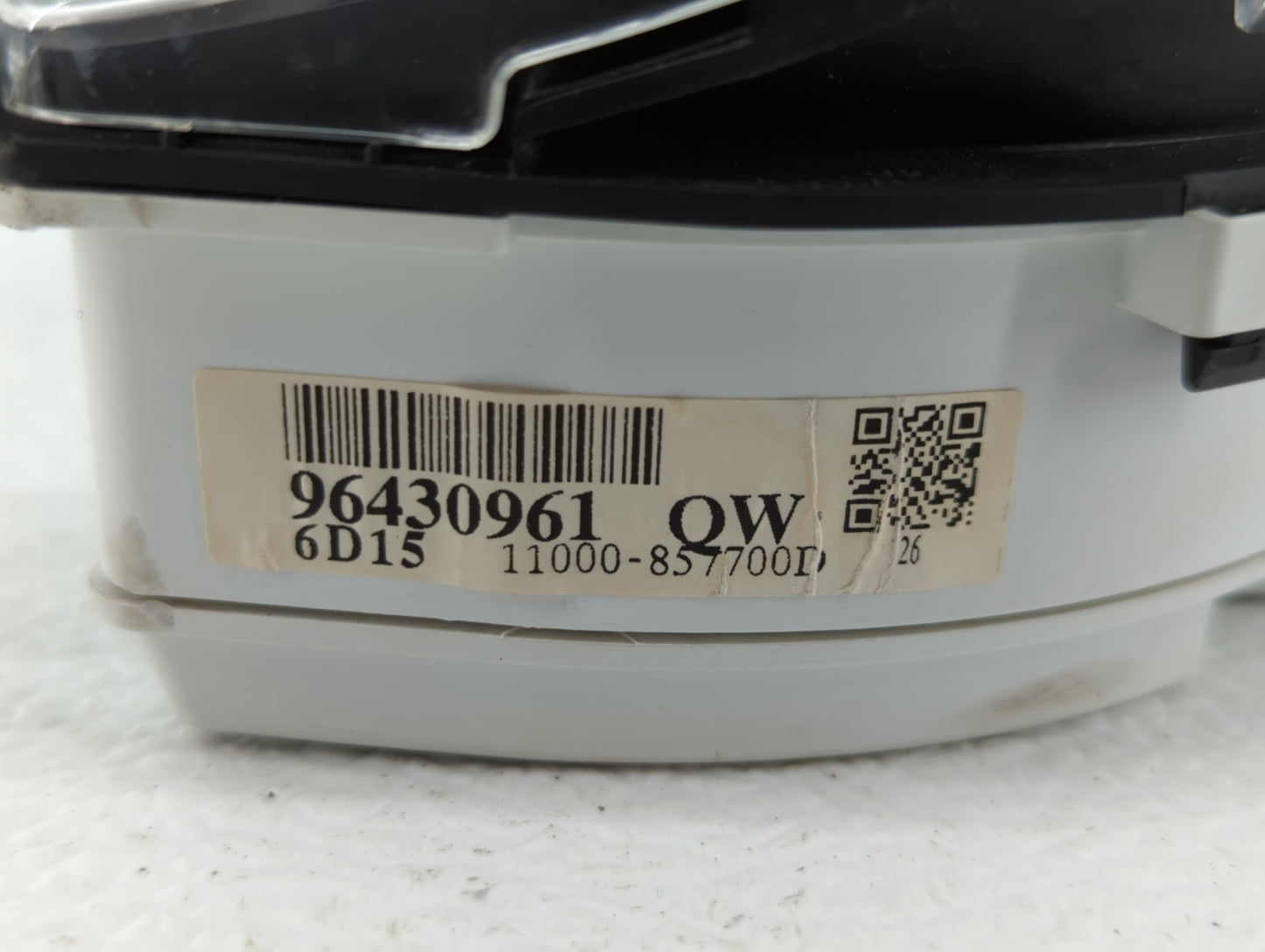 2004-2006 Suzuki Forenza Instrument Cluster Speedometer Gauges P/N:96430961 Fits Fits 2004 2005 2006 OEM Used Auto Parts - O