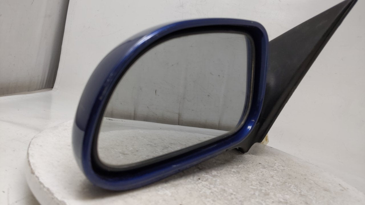 2004-2008 Suzuki Forenza Driver Side View Mirror - Left Door Mirror OEM Used - Oemusedautoparts1.com