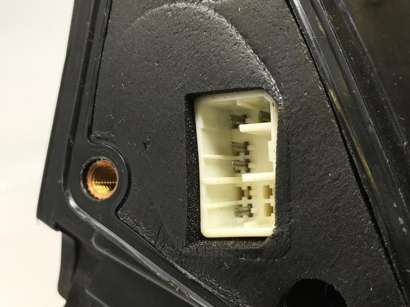 2006 Suzuki Forenza Driver Side View Mirror - Left Door Mirror OEM Used - Oemusedautoparts1.com