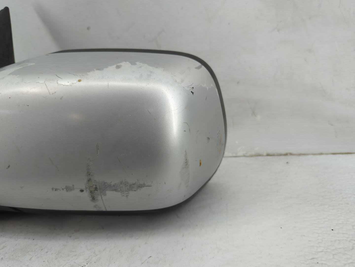 2006-2013 Suzuki Grand Vitara Driver Side View Mirror - Left Door Mirror OEM Used - Oemusedautoparts1.com