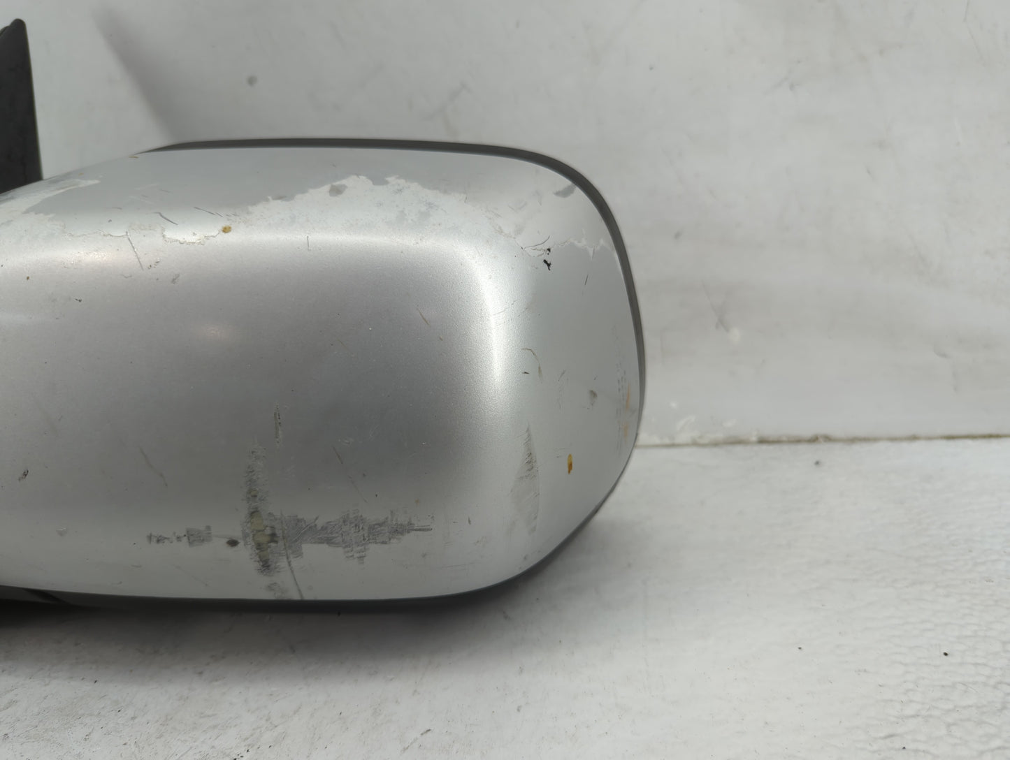 2006-2013 Suzuki Grand Vitara Driver Side View Mirror - Left Door Mirror OEM Used - Oemusedautoparts1.com