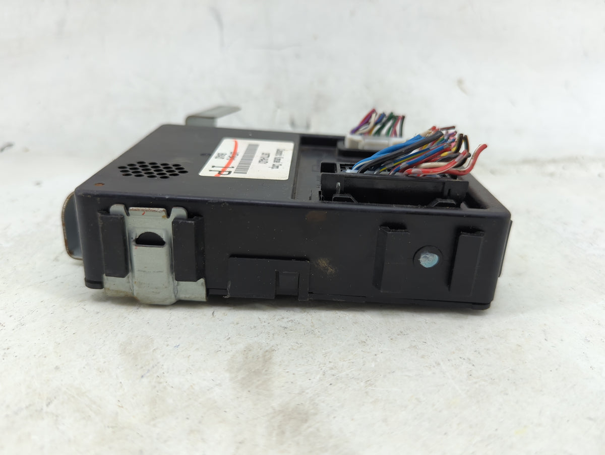 2006-2008 Suzuki Grand Vitara Body Control Module Bcm 36770-64jd1 - Oemusedautoparts1.com