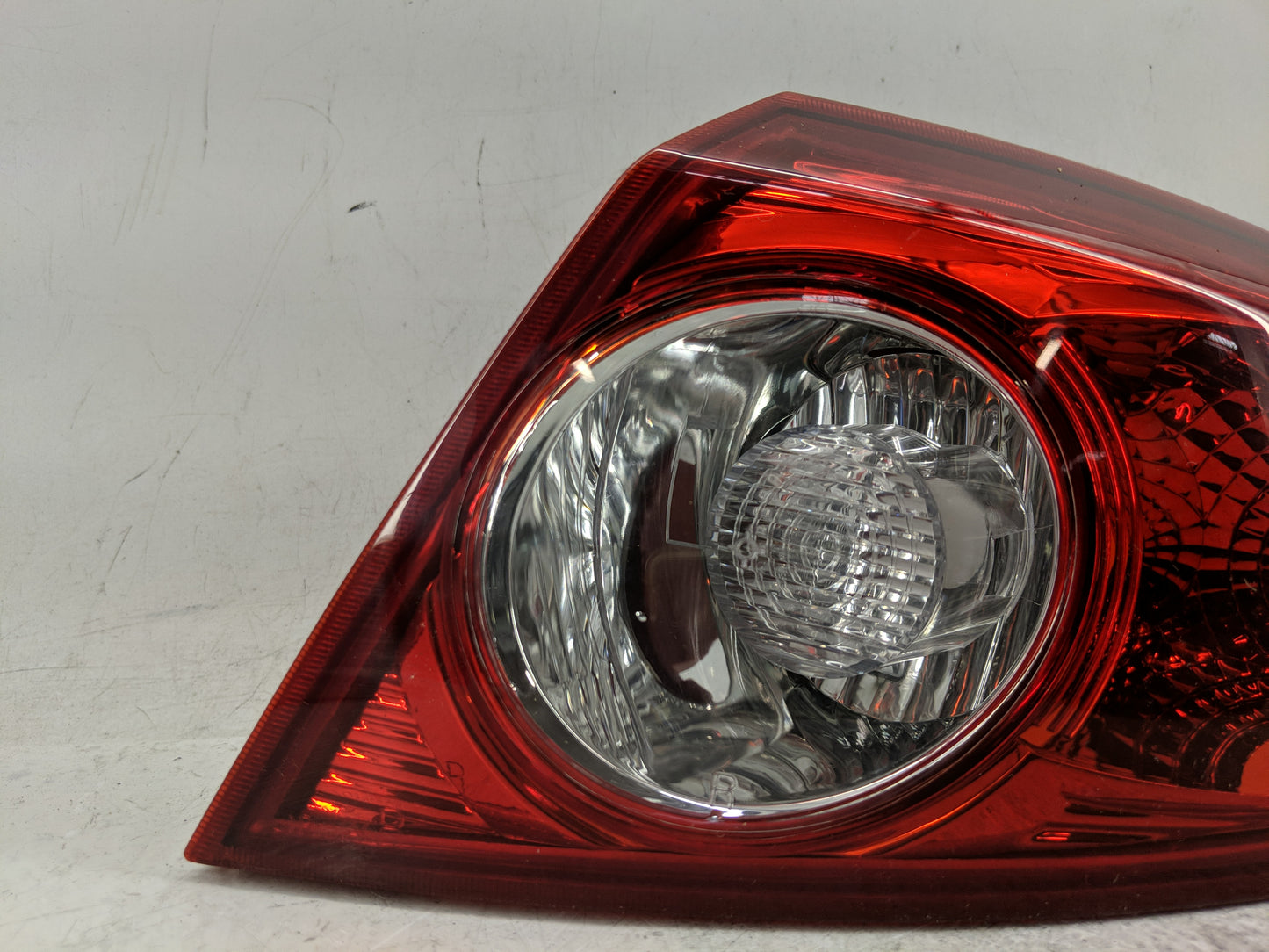 2005-2008 Suzuki Reno Tail Light Assembly Passenger Right OEM P/N:178957 Fits Fits 2005 2006 2007 2008 OEM Used Auto Parts -