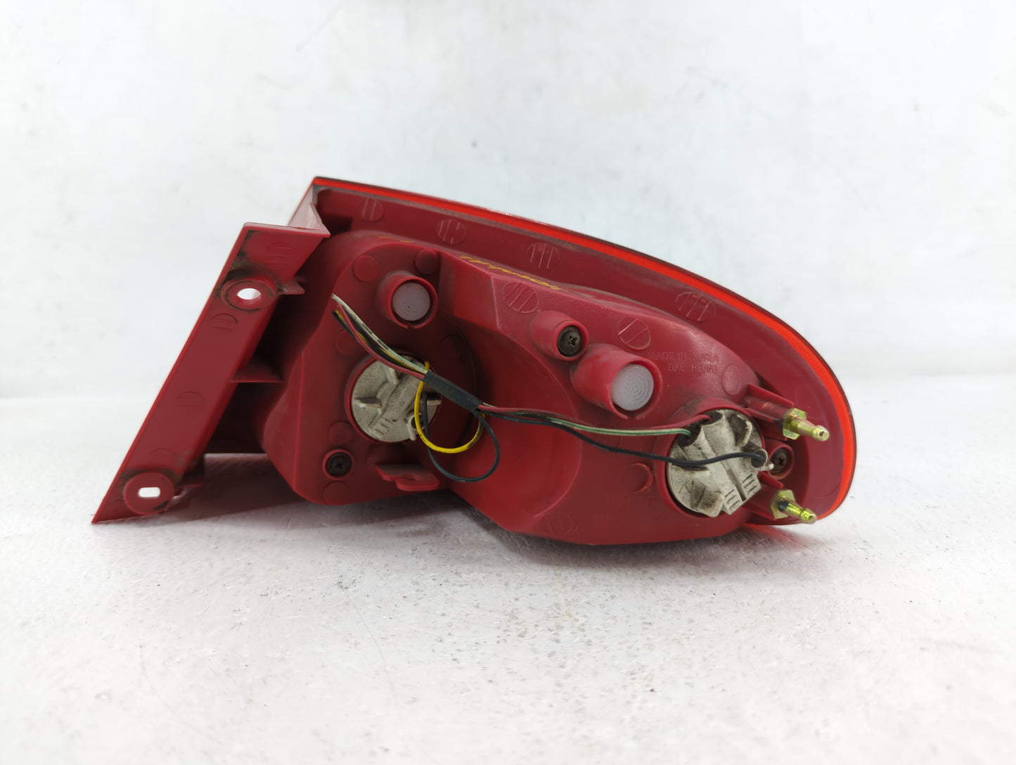 2005-2008 Suzuki Reno Tail Light Assembly Driver Left OEM Fits Fits 2005 2006 2007 2008 OEM Used Auto Parts - Oemusedautopar