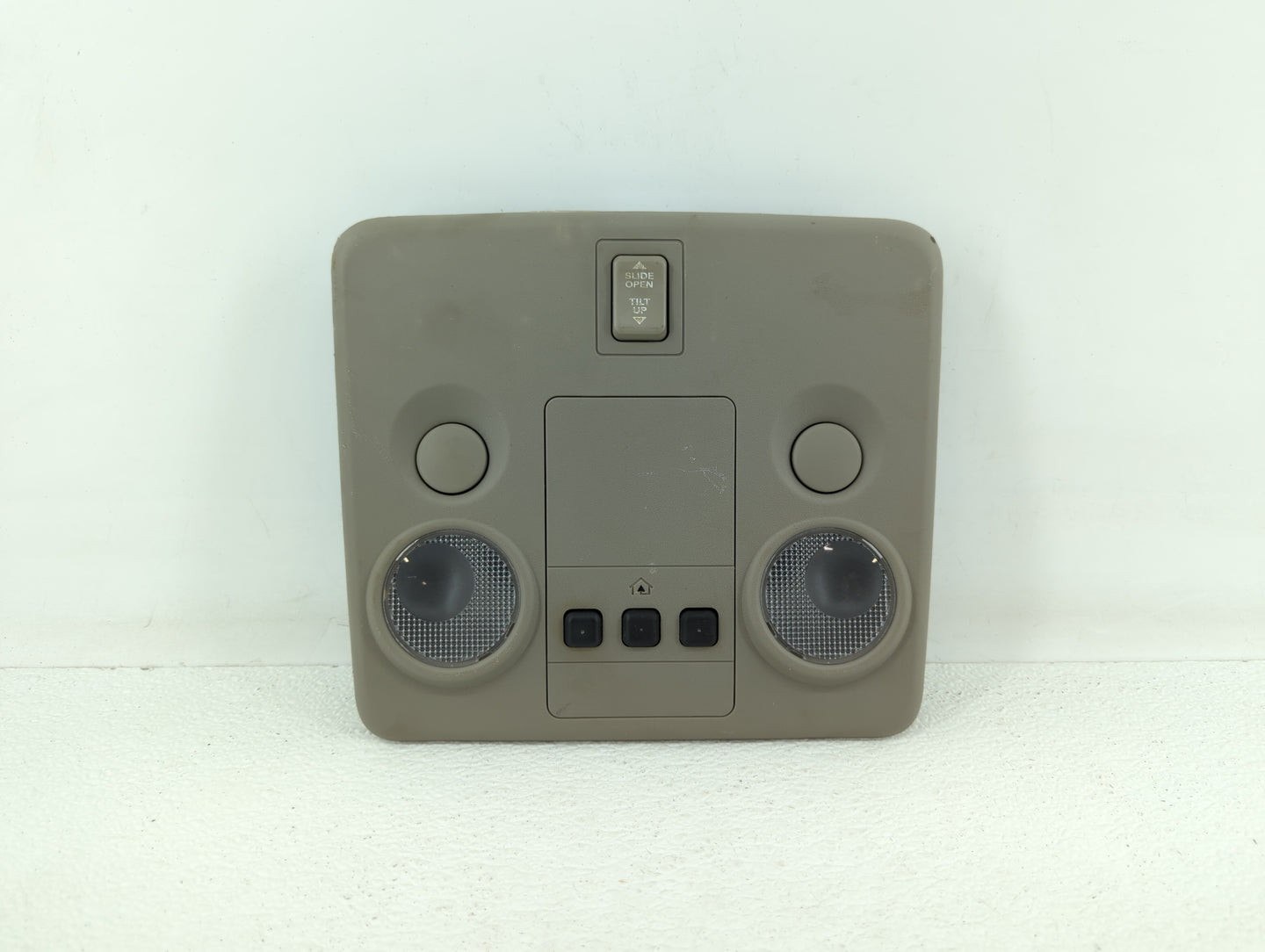 2006 Suzuki Vitara Overhead Roof Console Interior Dome Light Grey - Oemusedautoparts1.com