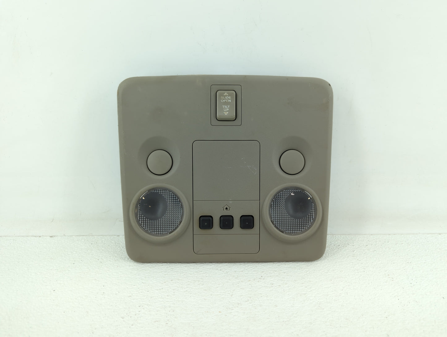 2006 Suzuki Vitara Overhead Roof Console Interior Dome Light Grey - Oemusedautoparts1.com