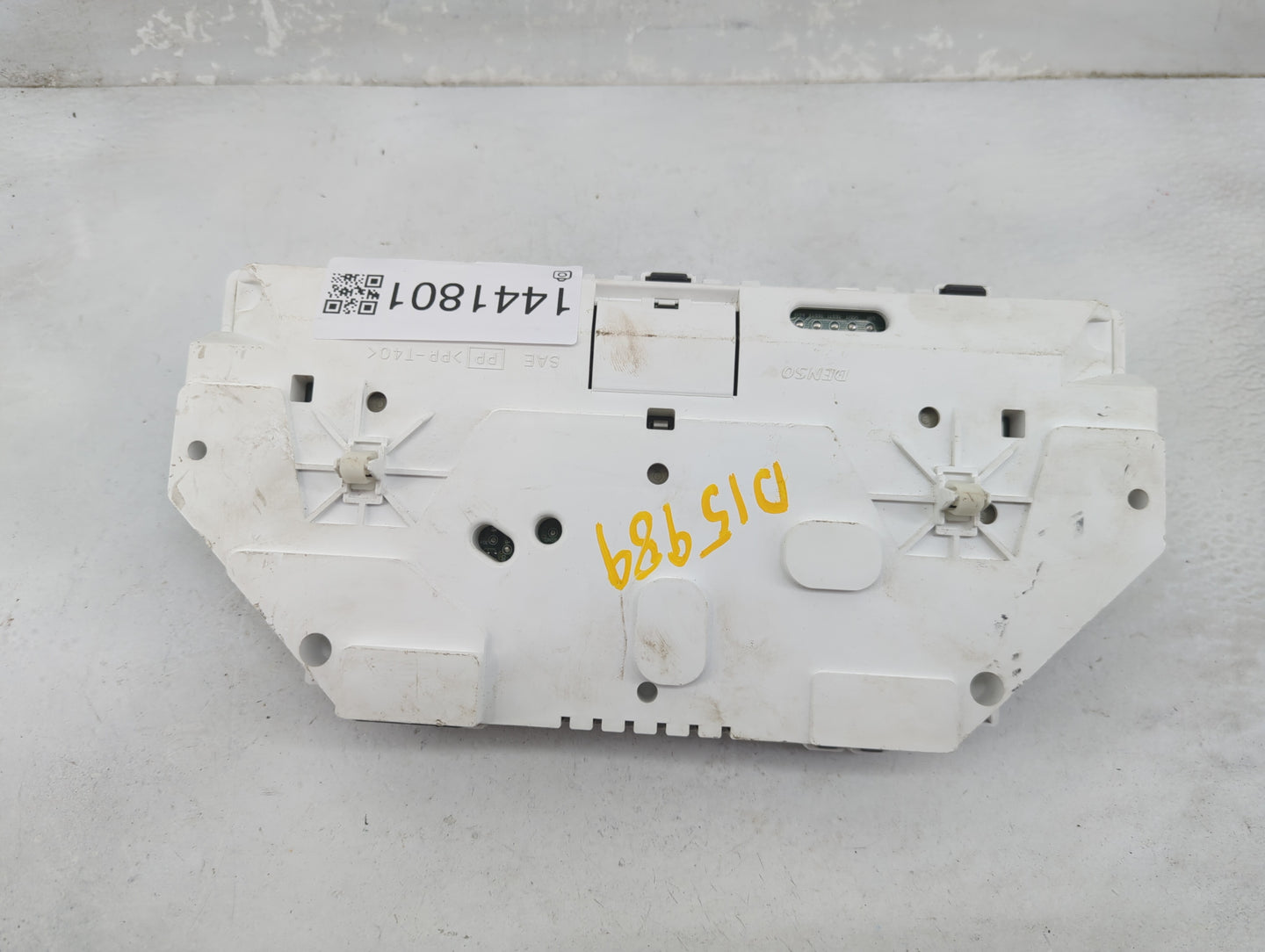 2006 Suzuki Xl-7 Instrument Cluster Speedometer Gauges P/N:34110-53JK0 257420-7480, 34110-53JK Fits OEM Used Auto Parts - Oe