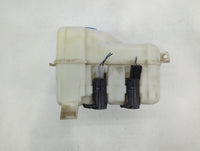 2006 Suzuki Xl-7 Windshield Washer Fluid Reservoir Bottle Oem - Oemusedautoparts1.com