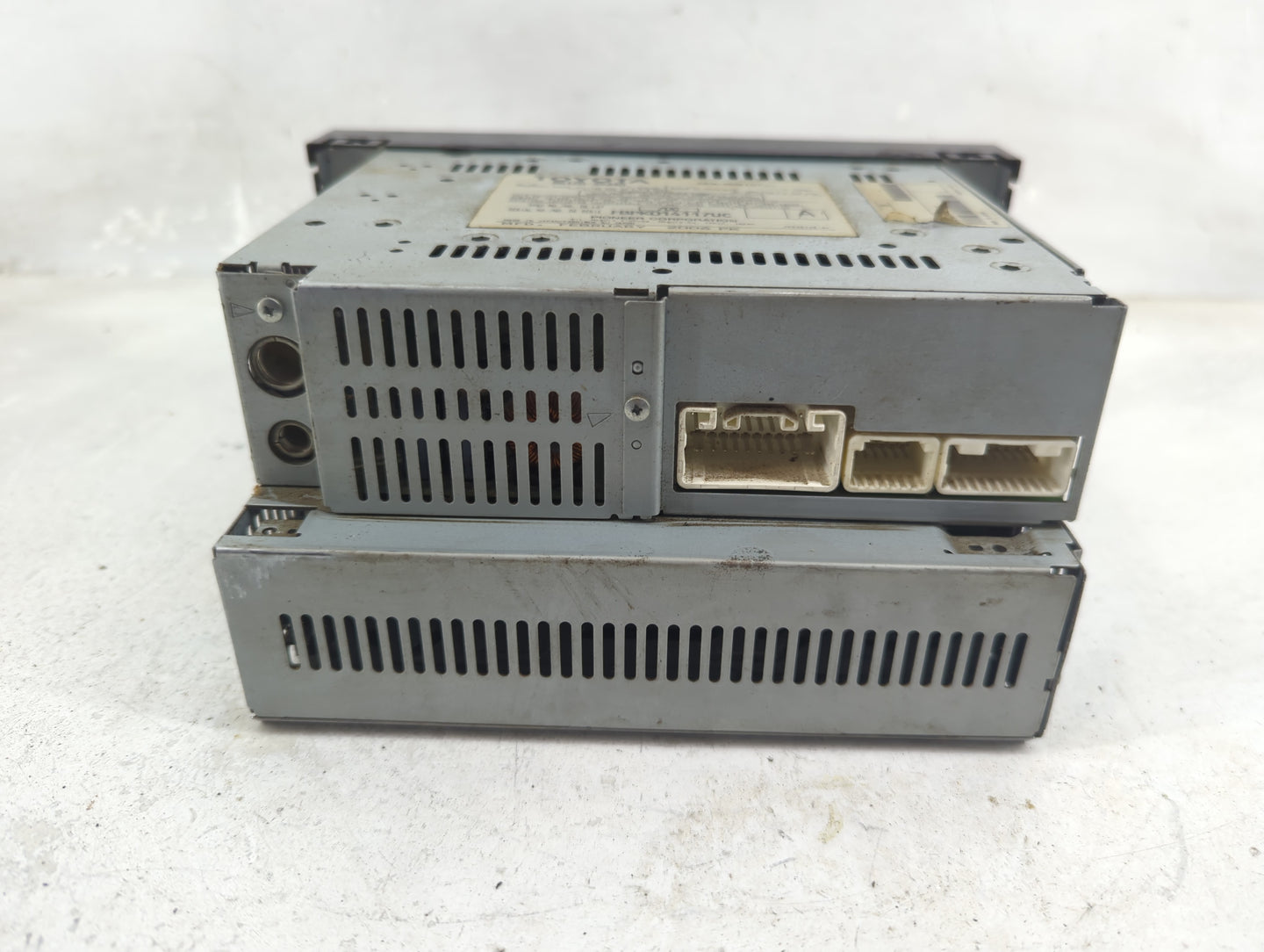 2006-2009 Toyota 4runner Radio AM FM Cd Player Receiver Replacement P/N:86120-35340 Fits Fits 2006 2007 2008 2009 OEM Used A