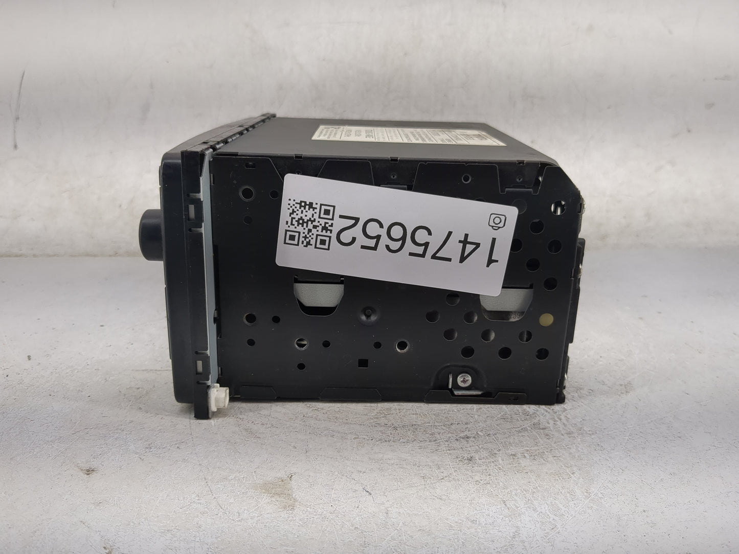 2006-2007 Toyota 4runner Radio AM FM Cd Player Receiver Replacement P/N:86120-52530 122000-81400101 Fits Fits 2006 2007 OEM 