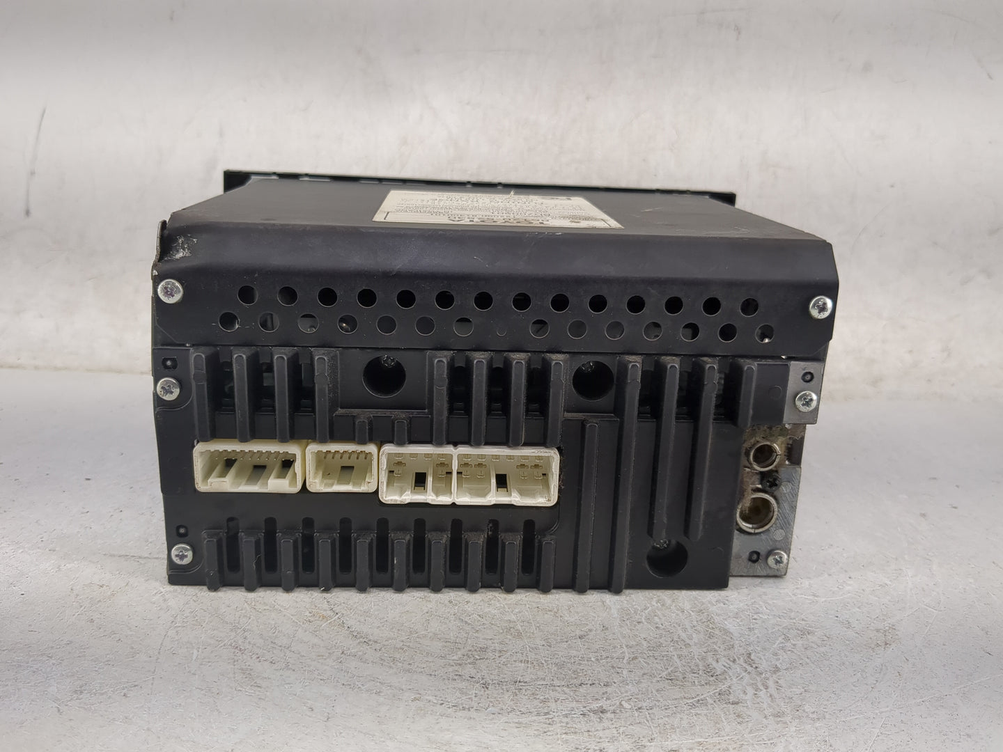2006-2007 Toyota 4runner Radio AM FM Cd Player Receiver Replacement P/N:86120-52530 122000-81400101 Fits Fits 2006 2007 OEM 