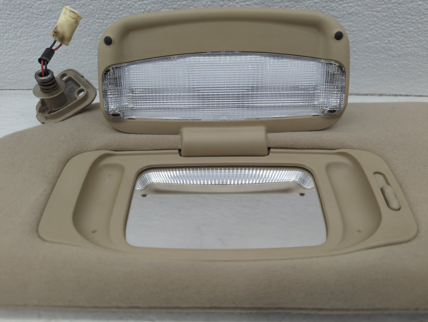 2005-2012 Toyota Avalon Sun Visor Shade Replacement Driver Left Mirror Fits Fits 2005 2006 2007 2008 2009 2010 2011 2012 OEM