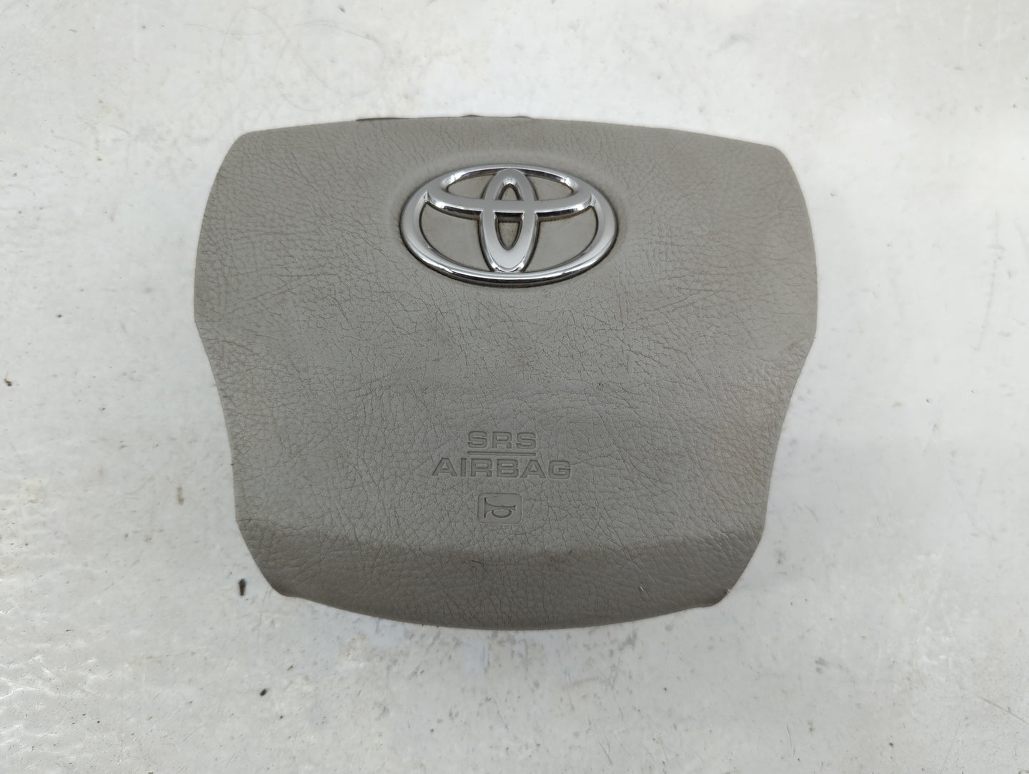 2005-2012 Toyota Avalon Air Bag Driver Left Steering Wheel Mounted Fits Fits 2005 2006 2007 2008 2009 2010 2011 2012 OEM Use
