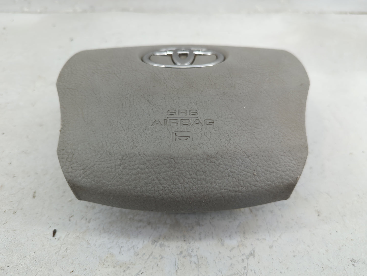 2005-2012 Toyota Avalon Air Bag Driver Left Steering Wheel Mounted Fits Fits 2005 2006 2007 2008 2009 2010 2011 2012 OEM Use