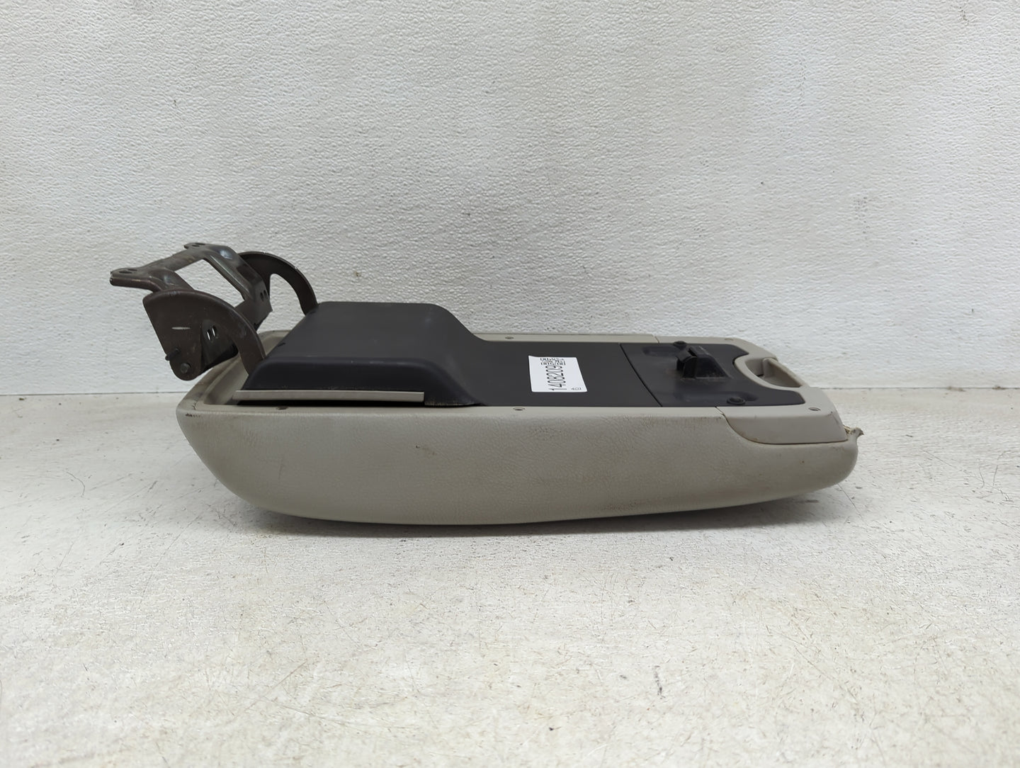 2006 Toyota Avalon Center Console Armrest Cover Lid Fits OEM Used Auto Parts - Oemusedautoparts1.com
