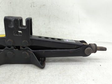 2006 Toyota Avalon Spare Scissor Car Jack