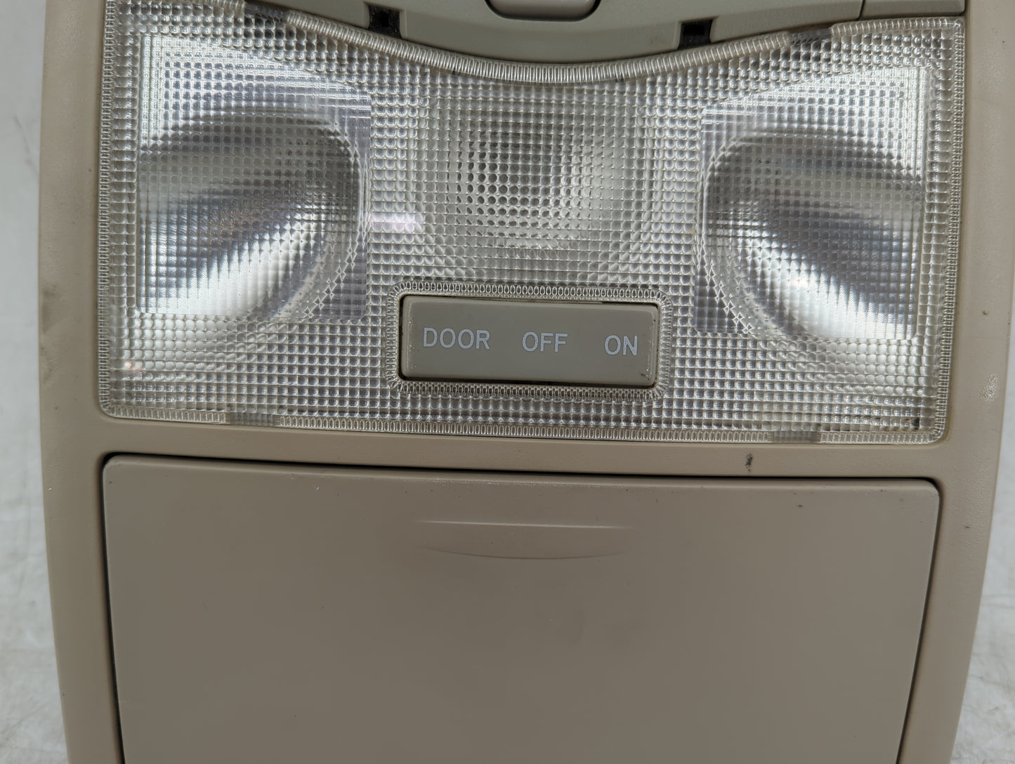 2006 Toyota Avalon Overhead Roof Console - Oemusedautoparts1.com