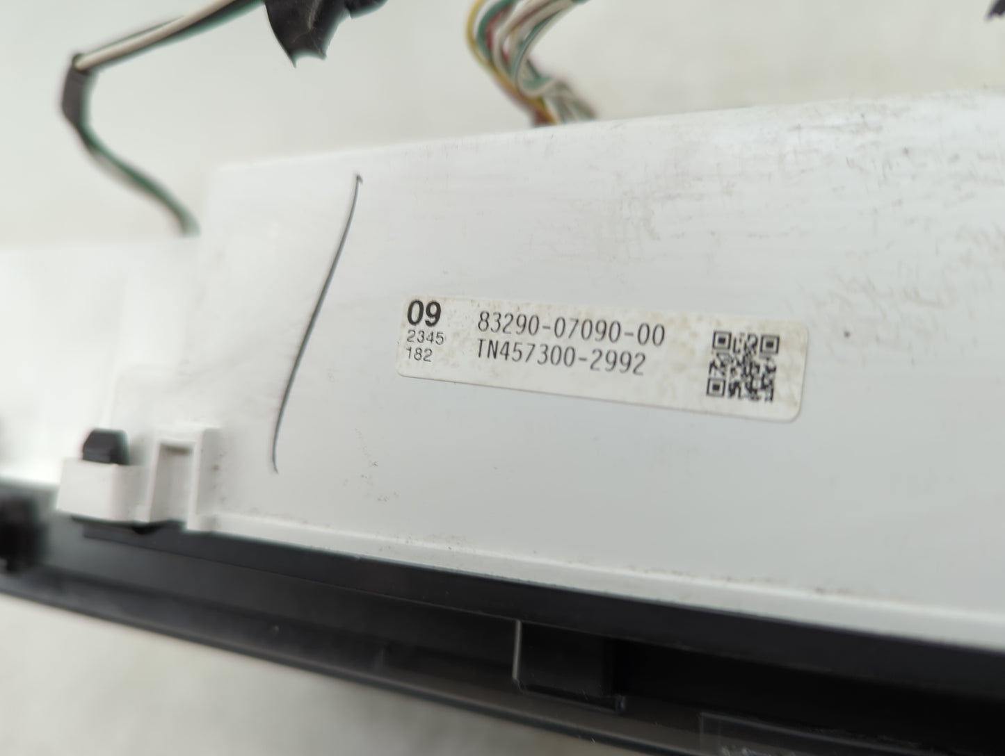 2005-2006 Toyota Avalon Instrument Cluster Speedometer Gauges P/N:83290-07090 Fits Fits 2005 2006 OEM Used Auto Parts - Oemu