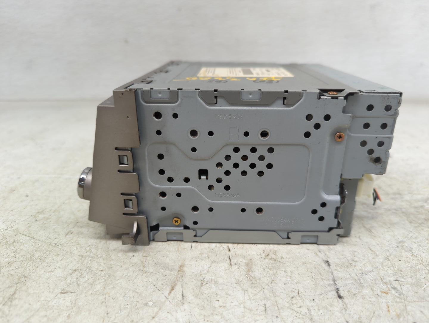 2005-2007 Toyota Avalon Radio AM FM Cd Player Receiver Replacement P/N:86120-AC150 Fits Fits 2005 2006 2007 OEM Used Auto Pa
