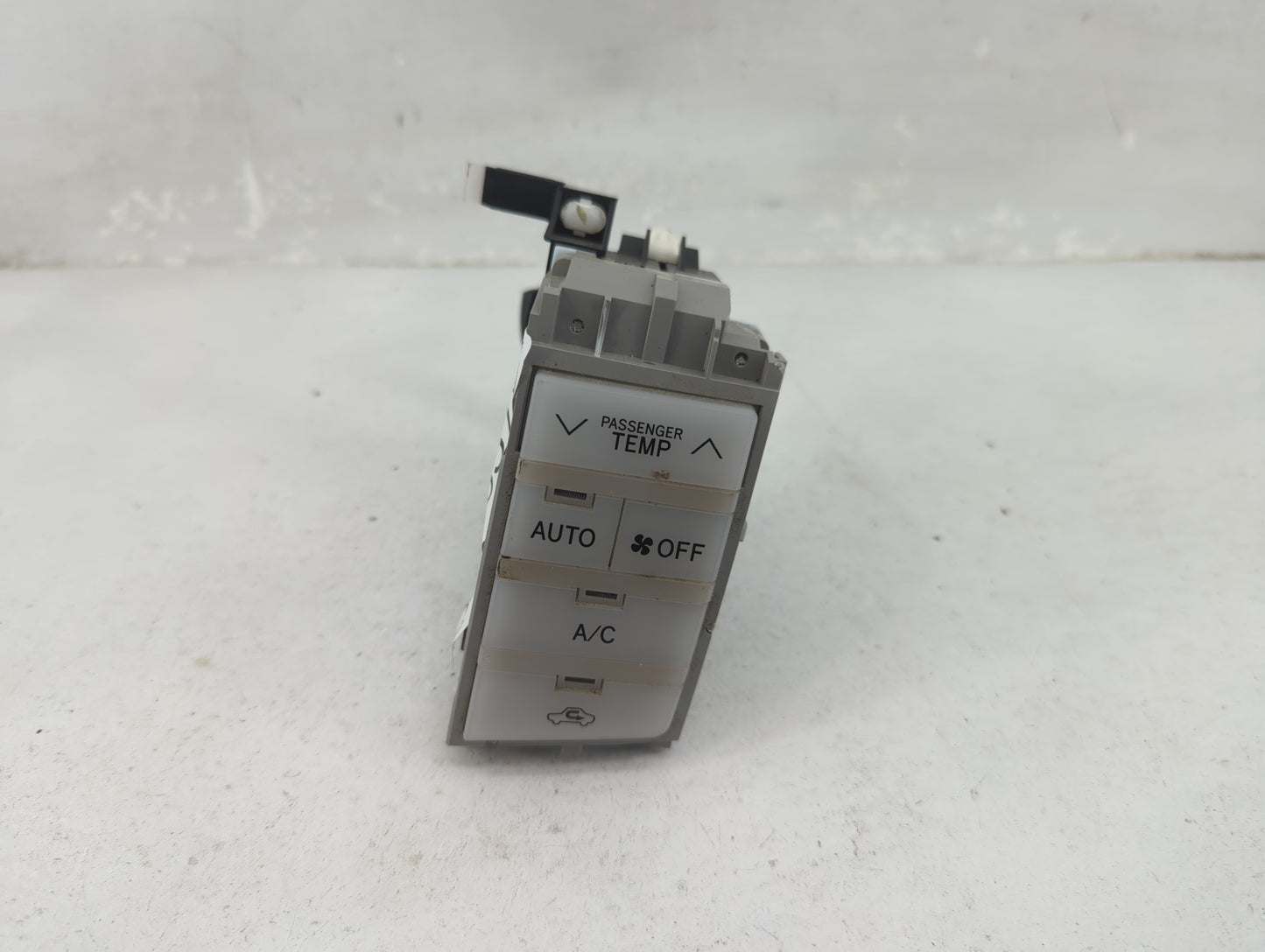 2005-2010 Toyota Avalon Climate Control Module Temperature AC/Heater Replacement P/N:55900-07160 Fits OEM Used Auto Parts - 