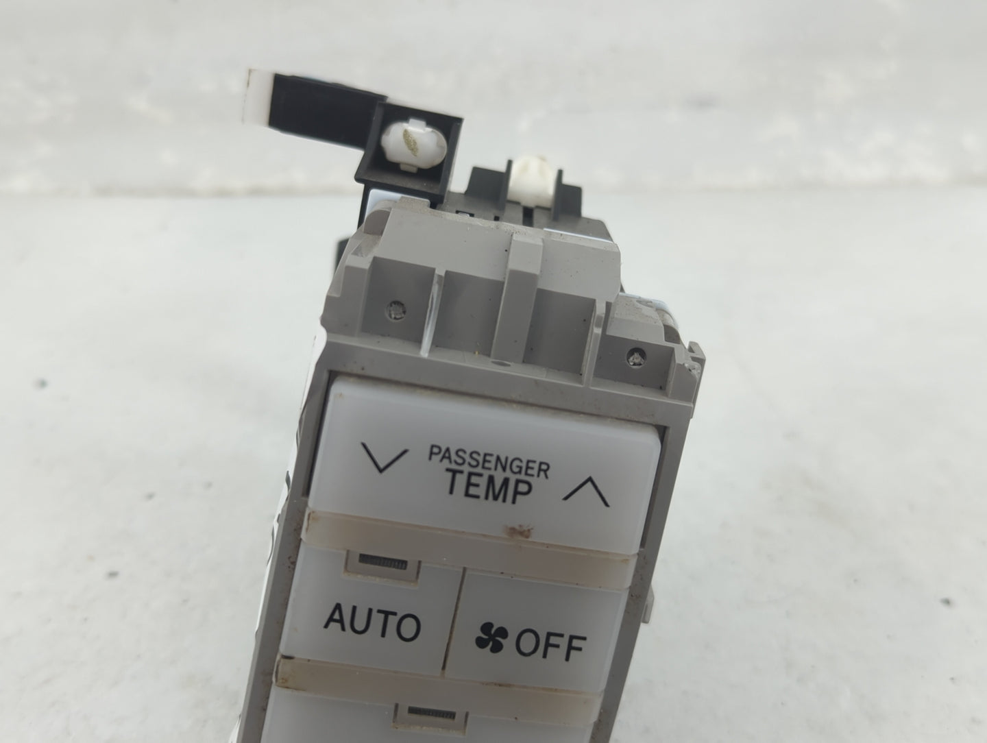 2005-2010 Toyota Avalon Climate Control Module Temperature AC/Heater Replacement P/N:55900-07160 Fits OEM Used Auto Parts - 