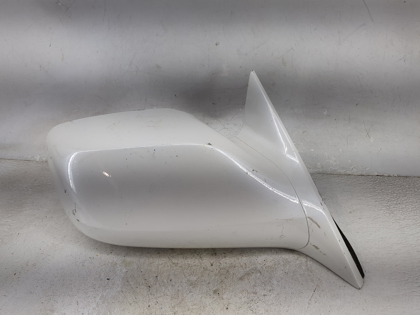 2005-2010 Toyota Avalon Passenger Side View Mirror - Right Door Mirror OEM Used - Oemusedautoparts1.com