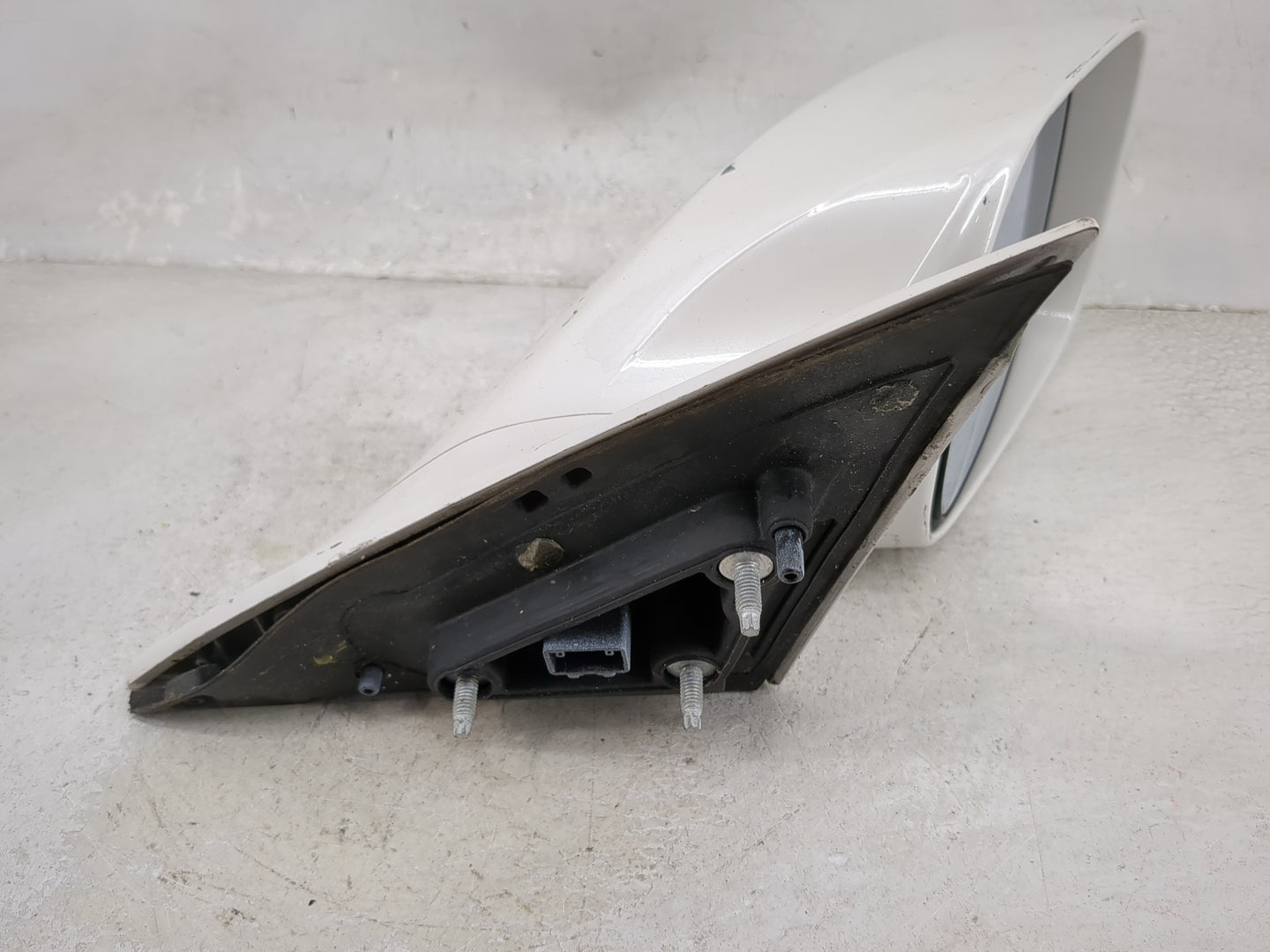 2005-2010 Toyota Avalon Passenger Side View Mirror - Right Door Mirror OEM Used - Oemusedautoparts1.com