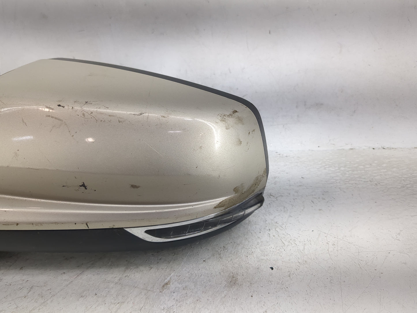 2005-2010 Toyota Avalon Driver Side View Mirror - Left Door Mirror OEM Used - Oemusedautoparts1.com