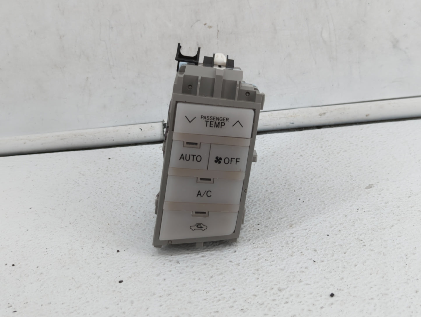 2005-2010 Toyota Avalon Climate Control Module Temperature AC/Heater Replacement P/N:55900-07170 55900-07160 Fits OEM Used A