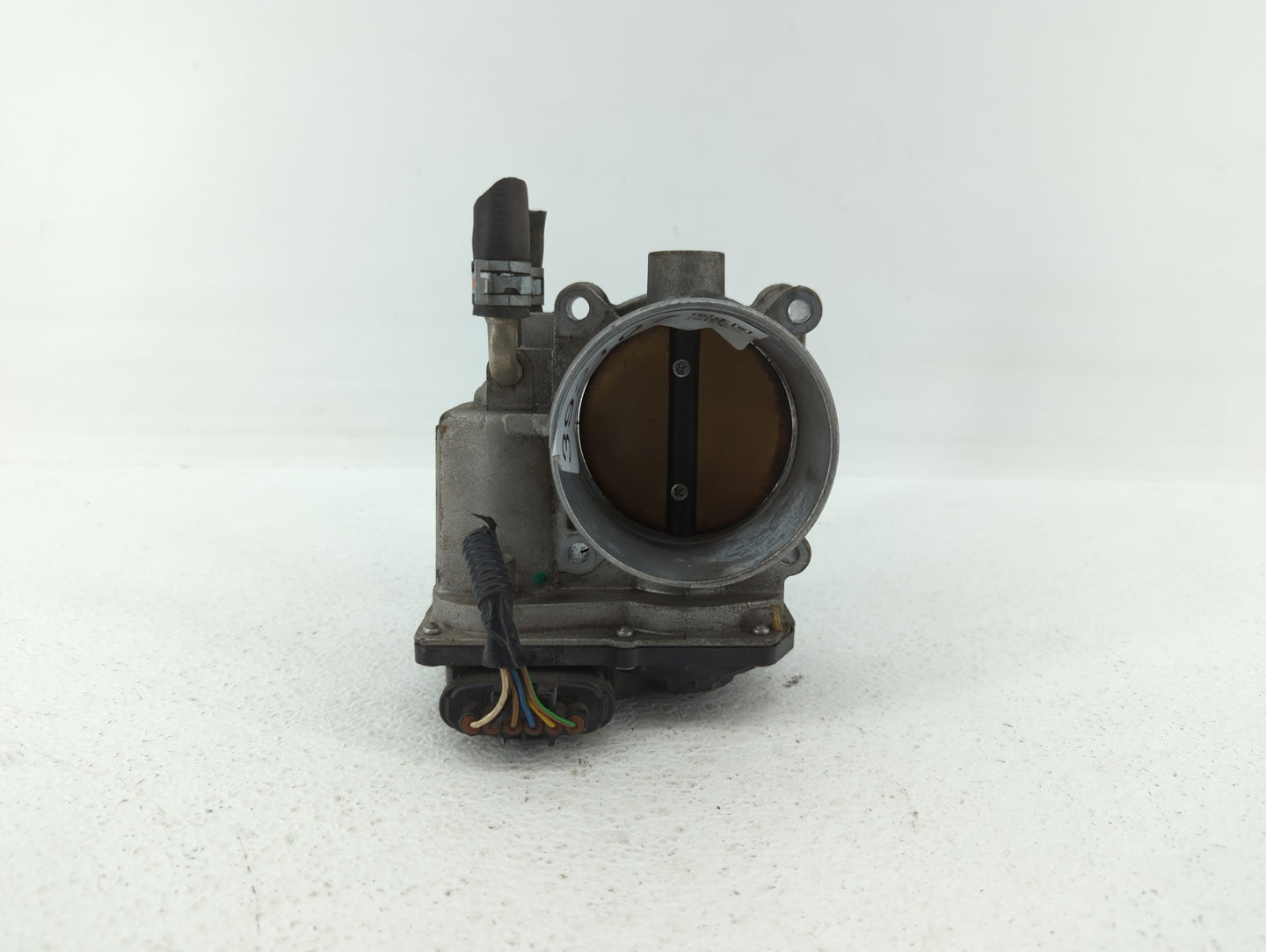 2005-2018 Toyota Avalon Throttle Body P/N:22030-0P050 22030-31030 Fits OEM Used Auto Parts - Oemusedautoparts1.com