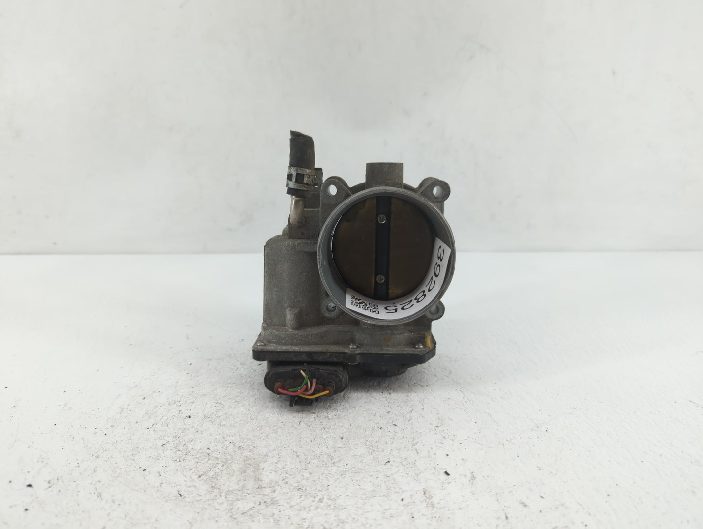 2005-2018 Toyota Avalon Throttle Body P/N:22030-0P050 22030-31030 Fits OEM Used Auto Parts - Oemusedautoparts1.com
