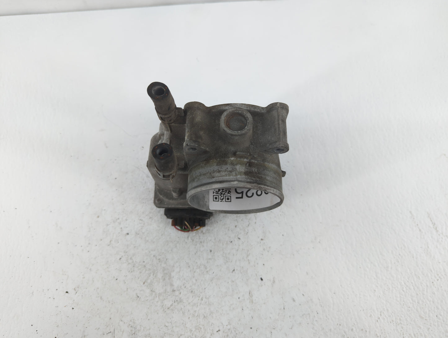 2005-2018 Toyota Avalon Throttle Body P/N:22030-0P050 22030-31030 Fits OEM Used Auto Parts - Oemusedautoparts1.com