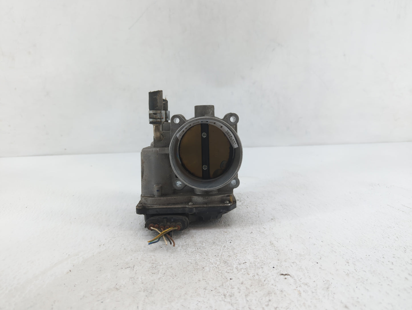 2005-2018 Toyota Avalon Throttle Body P/N:22030-0P050 22030-31030 Fits OEM Used Auto Parts - Oemusedautoparts1.com