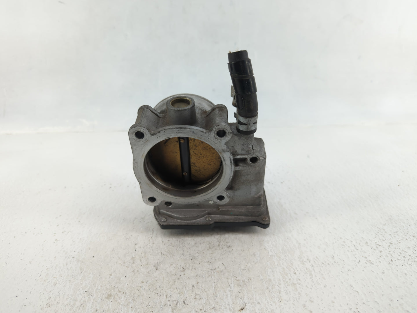 2005-2018 Toyota Avalon Throttle Body P/N:22030-0P050 Fits OEM Used Auto Parts - Oemusedautoparts1.com