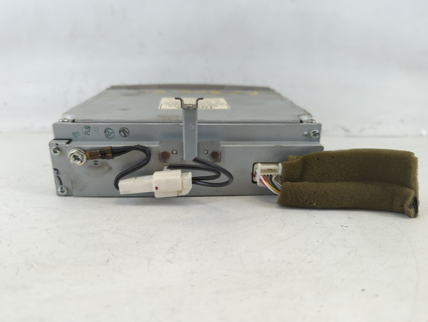 2005-2007 Toyota Avalon Am Fm Cd Player Radio Receiver - Oemusedautoparts1.com