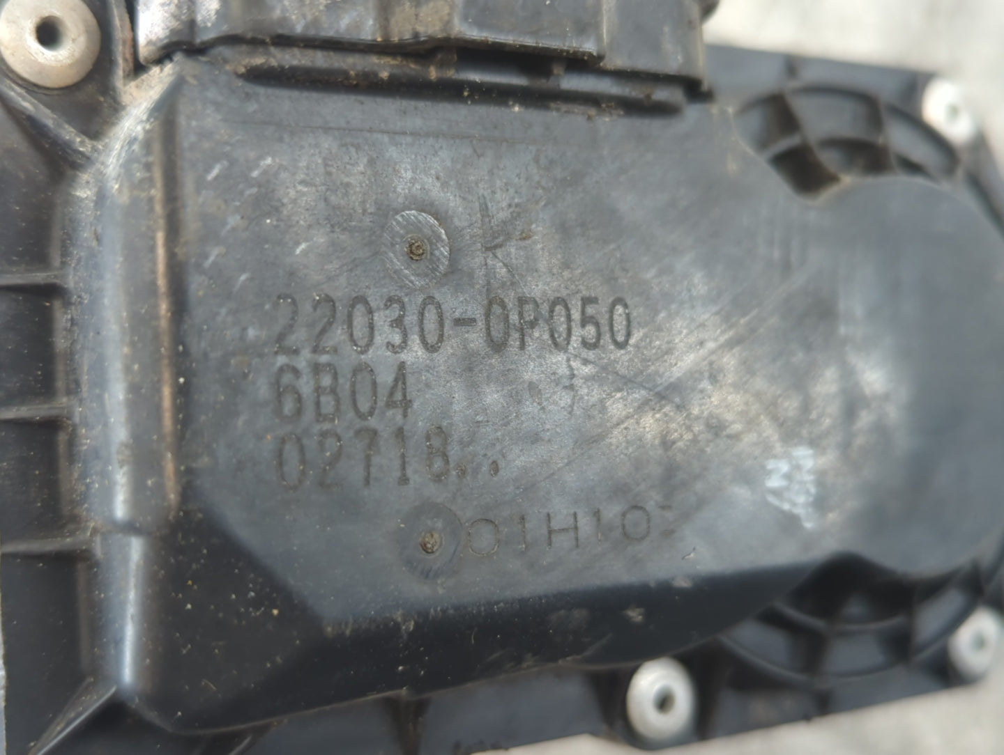 2005-2018 Toyota Avalon Throttle Body P/N:22030-0P050 Fits OEM Used Auto Parts - Oemusedautoparts1.com