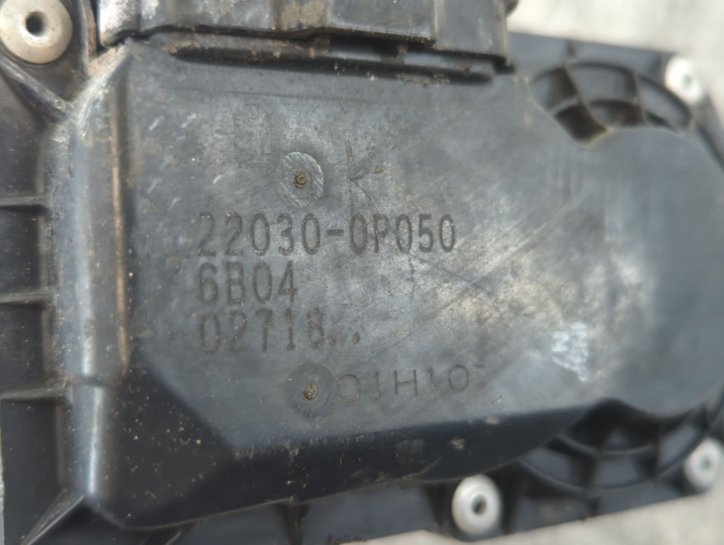 2005-2018 Toyota Avalon Throttle Body P/N:22030-0P050 Fits OEM Used Auto Parts - Oemusedautoparts1.com