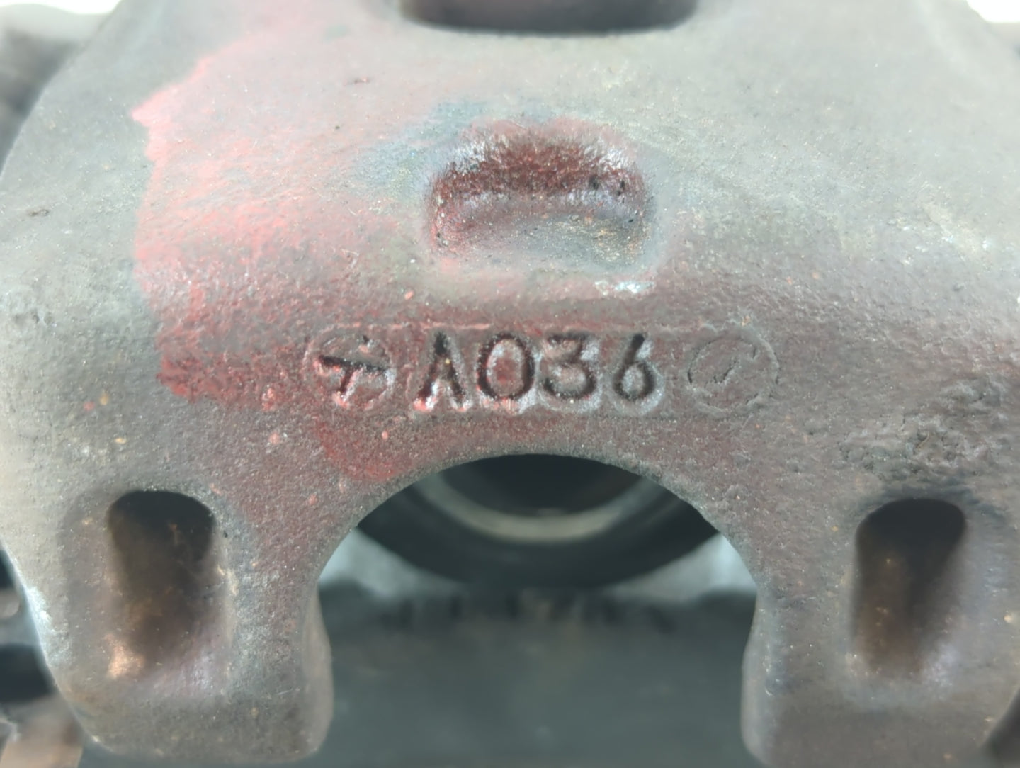 2005-2007 Toyota Avalon Front Passenger Right Brake Caliper - Oemusedautoparts1.com