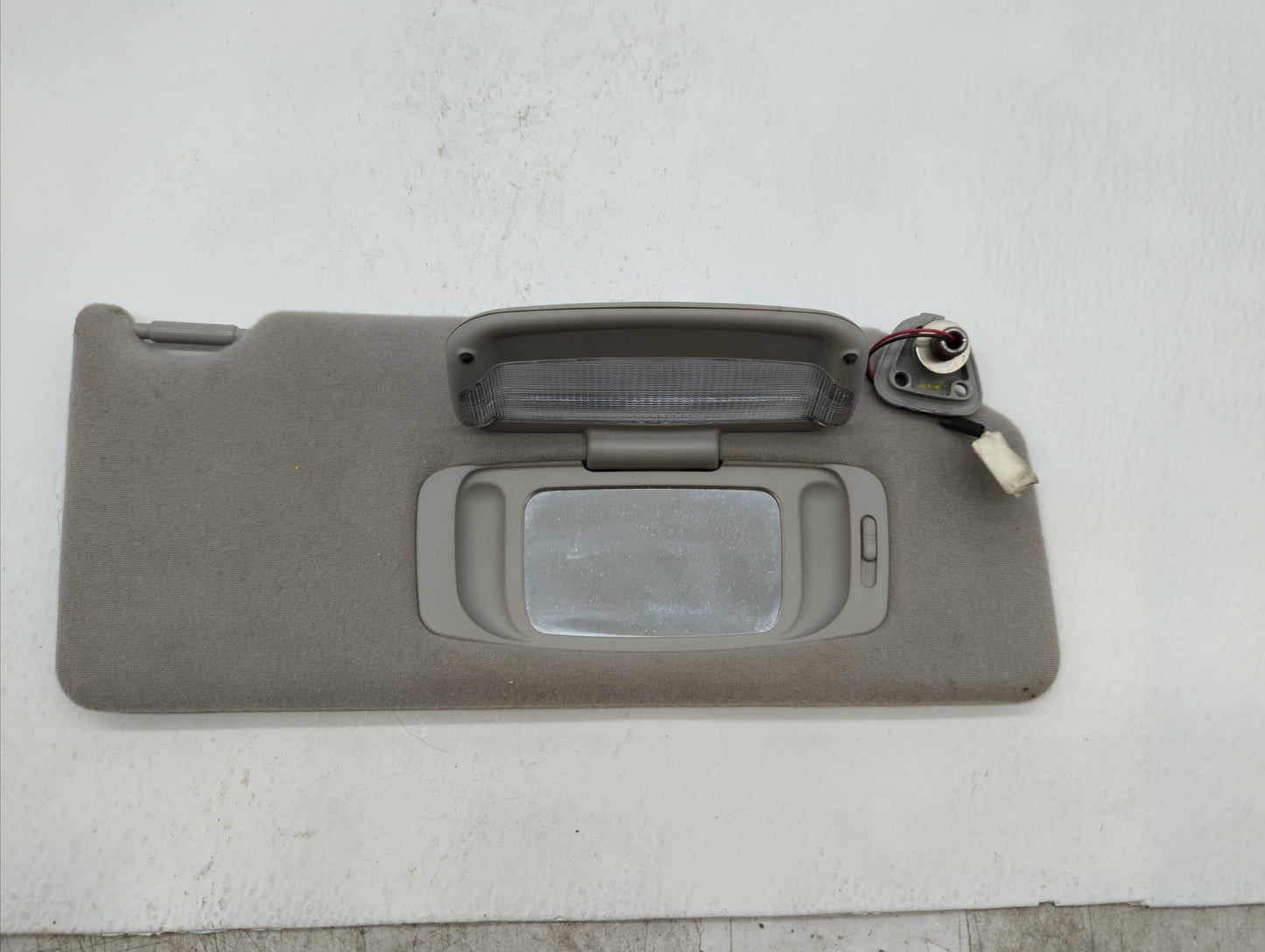 2006 Toyota Avalon Sun Visor Shade Replacement Passenger Right Mirror Fits Fits 2005 2007 2008 2009 2010 2011 2012 OEM Used 