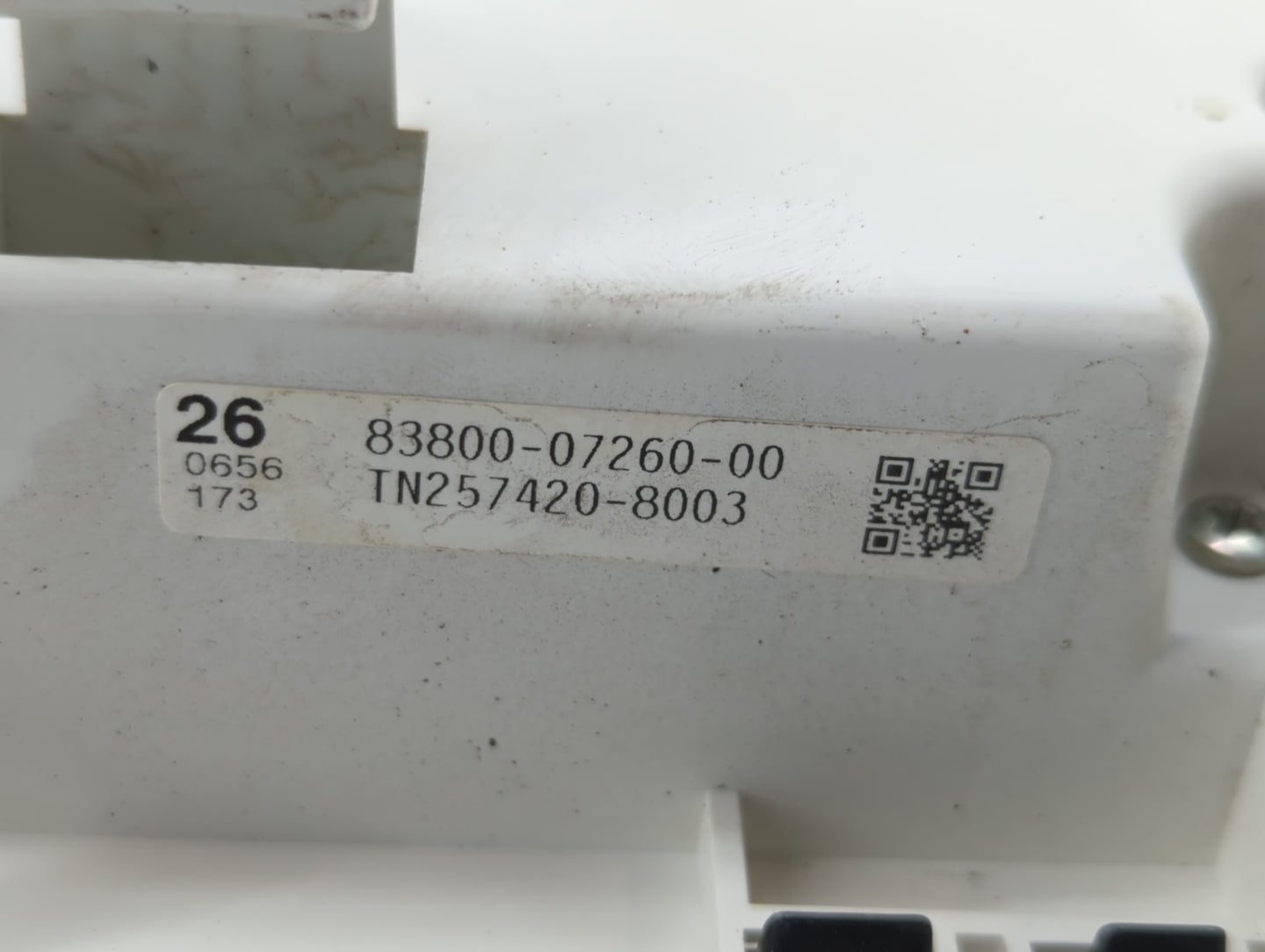 2006 Toyota Avalon Instrument Cluster Speedometer Gauges P/N:83800-07260-00 Fits Fits 2005 OEM Used Auto Parts - Oemusedauto