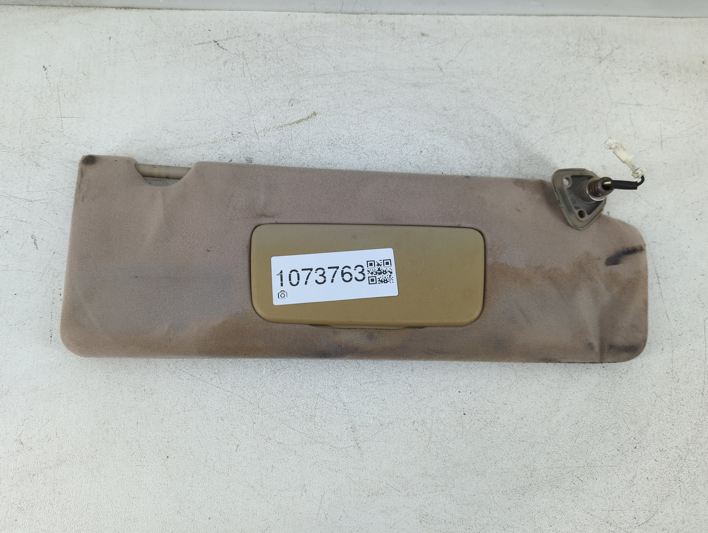 2002-2006 Toyota Camry Sun Visor Shade Replacement Passenger Right Mirror Fits Fits 2002 2003 2004 2005 2006 OEM Used Auto P