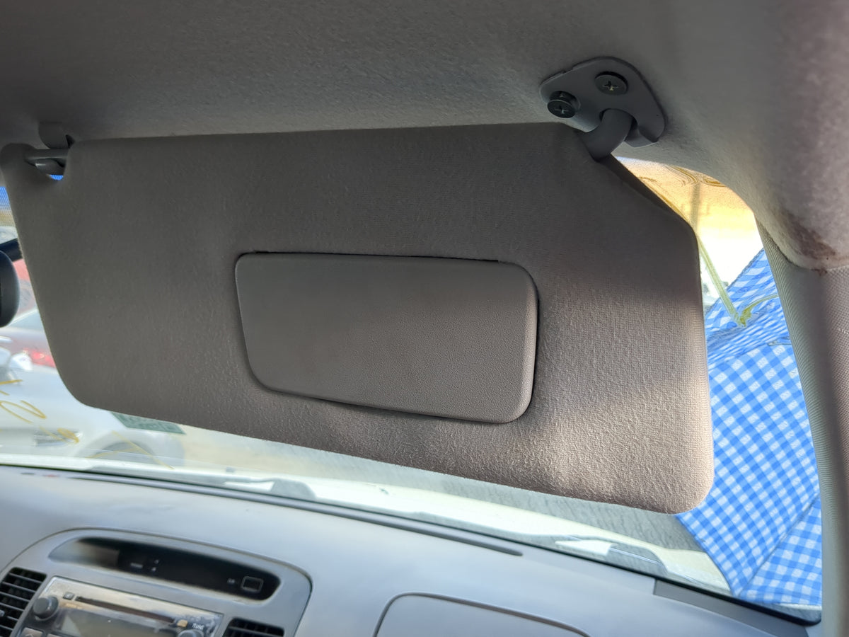 2002-2006 Toyota Camry Sun Visor Shade Replacement Passenger Right Mirror Fits Fits 2002 2003 2004 2005 2006 OEM Used Auto P